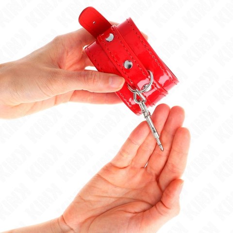 KINK Błyszczące mankiety regulowane czerwone 23-33 cm KINK