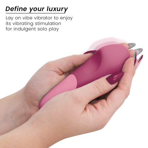 Womanizer Vibe Lay-On UltraWave Dusky Pink - cichy model wodoodporny WOMANIZER
