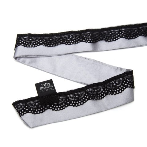 Fifty Shades of Grey Play Nice satynowa obroża z regulowanymi klipsami Fifty Shades of Grey
