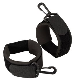 Magic Shiver Model 4717 Kajdanki z Regulacją i Miękkimi Mankietami czarne