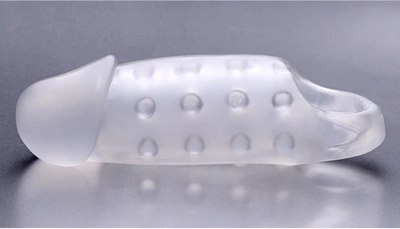 XR Brands - Transparentna nakładka wzmacniająca z wypustkami i paskiem