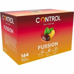 Control Adapta Fusion 144 szt. - prezerwatywy o trzech aromatach, 54 mm