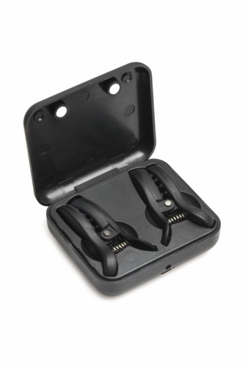 XR Brands Dark Grip czarne zaciski wibrujące z etui Master Series