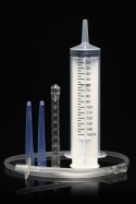 XR Brands Enema Syringe 150 ml z 3 końcowkami i przewodem 60 cm