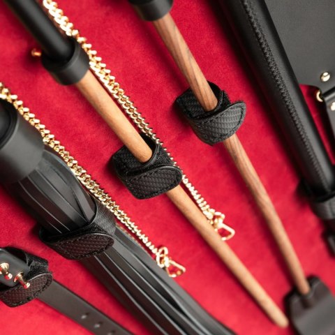 Bedroom Fantasies Zestaw Bondage 17 elementow skora naturalna walizka